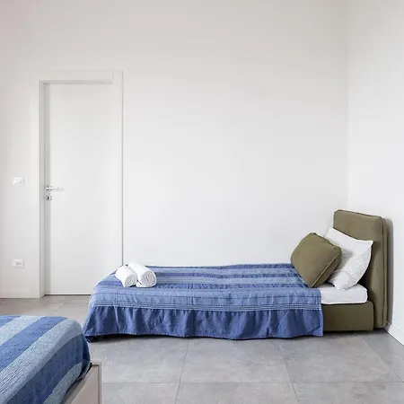 - Fiera 2 - Self Checkin H24 Apartment